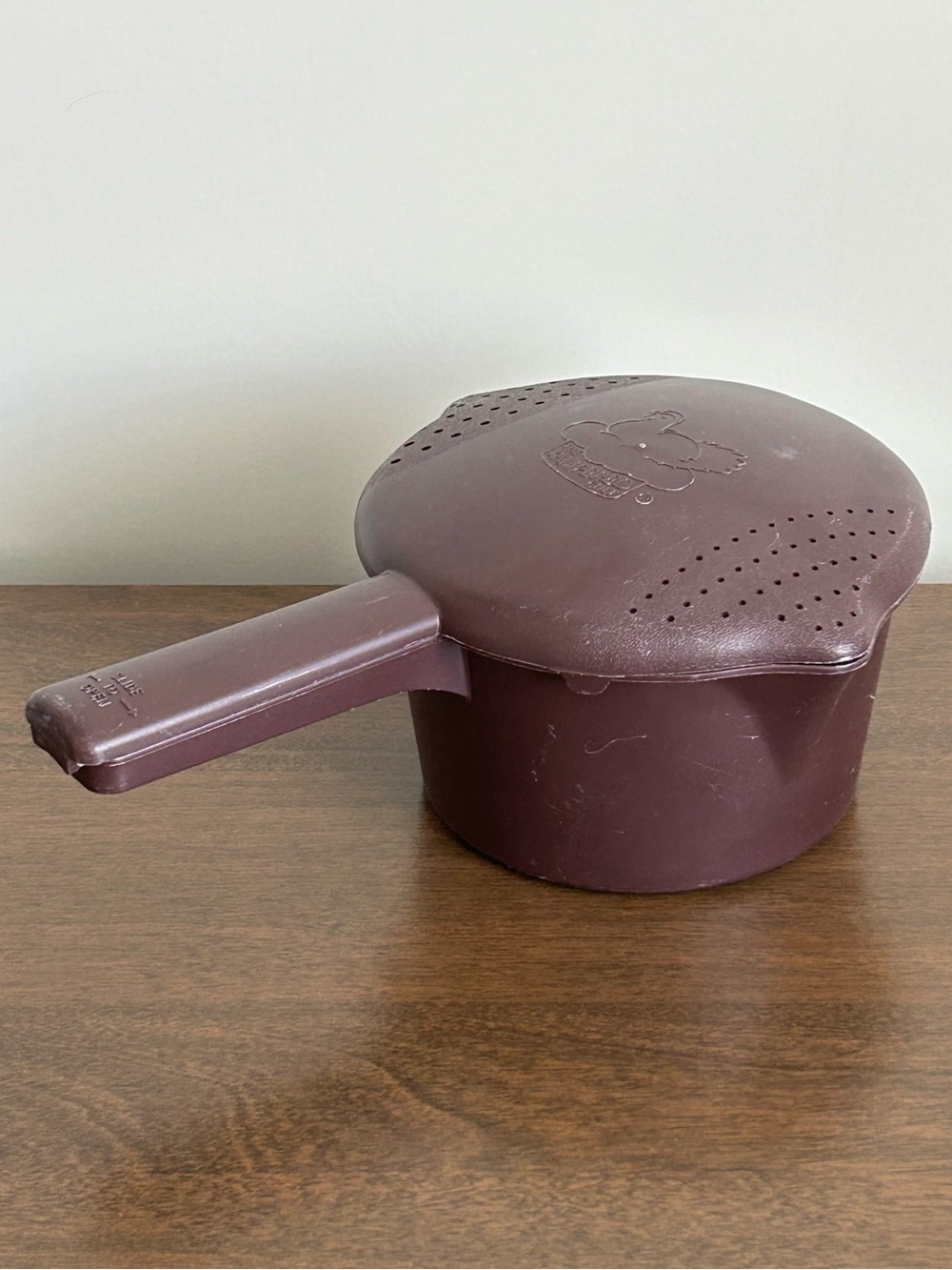 PAMPERED CHEF BROWN 1 QT MICRO-COOKER STEAMER WITH HANDLE & STRAINER LID ~ USA